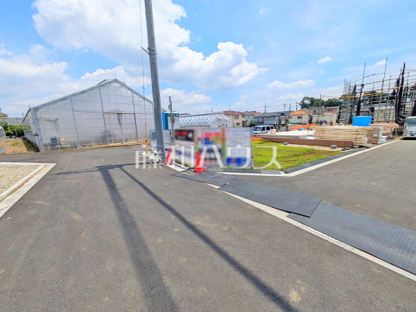 接道状況および現場風景 【東村山市秋津町3丁目】 接道状況および現場風景 【東村山市秋津町3丁目】
