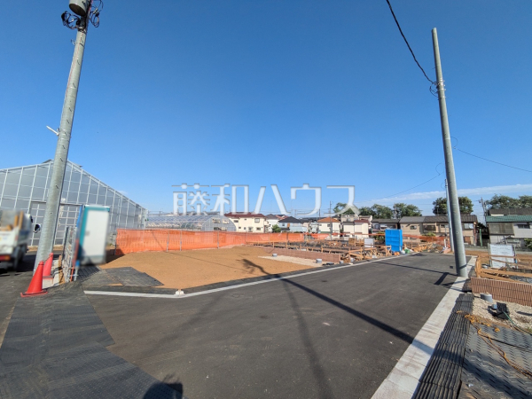 接道状況および現場風景 【東村山市秋津町3丁目】 接道状況および現場風景 【東村山市秋津町3丁目】