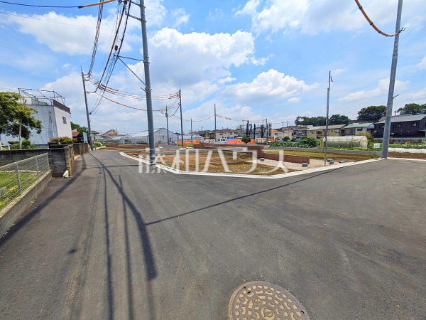 接道状況および現場風景 【東村山市秋津町3丁目】 接道状況および現場風景 【東村山市秋津町3丁目】