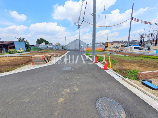 接道状況および現場風景 【東村山市秋津町3丁目】 接道状況および現場風景 【東村山市秋津町3丁目】