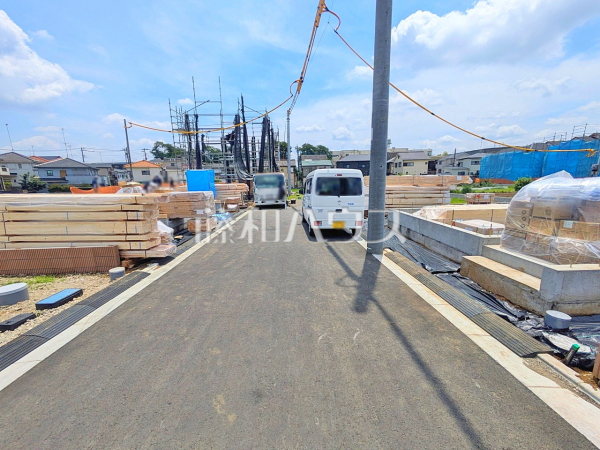 接道状況および現場風景 【東村山市秋津町3丁目】 接道状況および現場風景 【東村山市秋津町3丁目】
