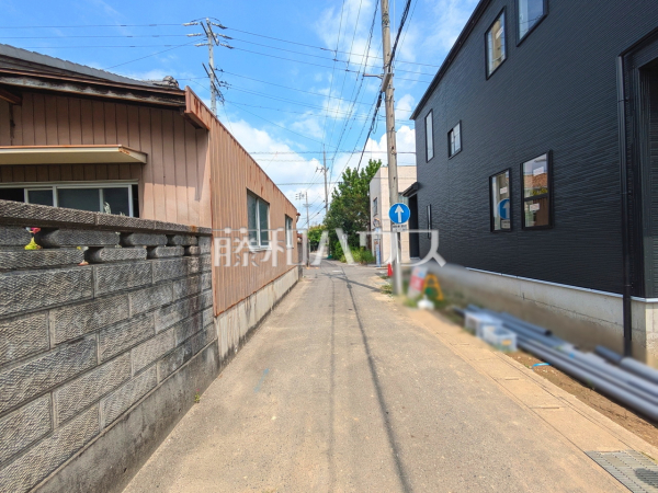 接道状況および現場風景 【北名古屋市六ツ師中屋敷】 接道状況および現場風景 【北名古屋市六ツ師中屋敷】