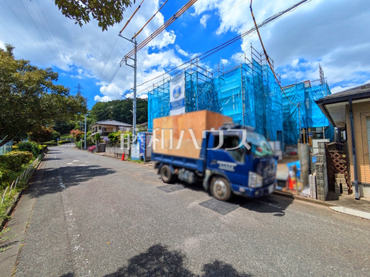 接道状況および現場風景 【東村山市諏訪町2丁目】