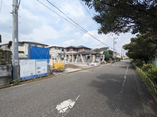 接道状況および現場風景 【東村山市諏訪町2丁目】