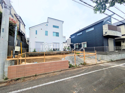 ≪接道状況≫第三者機関により住宅の品質や性能を評価し「安心・安全」を保証する【住宅性能評価書】を取得しております。 【府中市押立町5丁目】