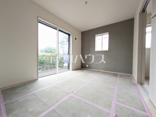 居室(施工中) 【府中市押立町5丁目】