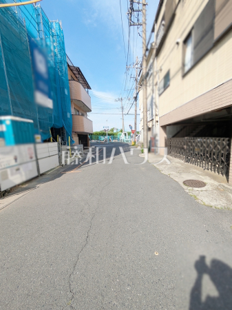 接道状況および現場風景 【志木市本町2丁目】 接道状況および現場風景 【志木市本町2丁目】