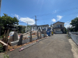 接道状況および現場風景 【東村山市諏訪町1丁目】 接道状況および現場風景 【東村山市諏訪町1丁目】