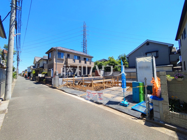 接道状況および現場風景 【三鷹市井口4丁目】 接道状況および現場風景 【三鷹市井口4丁目】