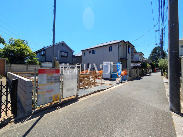 接道状況および現場風景 【三鷹市井口4丁目】 接道状況および現場風景 【三鷹市井口4丁目】