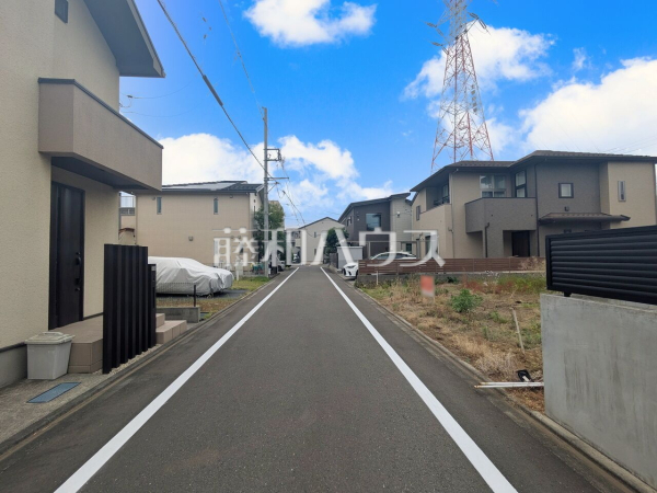 接道状況および現場風景 【日野市日野本町6丁目】 接道状況および現場風景 【日野市日野本町6丁目】