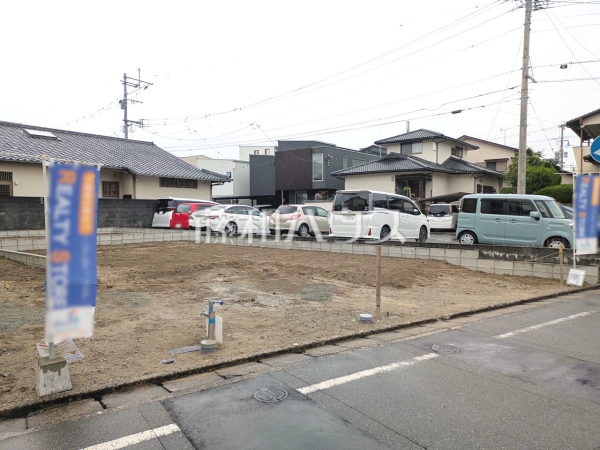 接道状況および現場風景 【福岡市早良区南庄3丁目】 接道状況および現場風景 【福岡市早良区南庄3丁目】