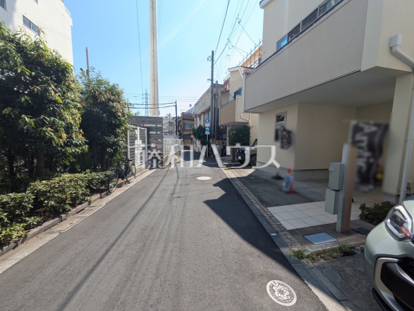 接道状況および現場風景 【杉並区高円寺北3丁目】 接道状況および現場風景 【杉並区高円寺北3丁目】