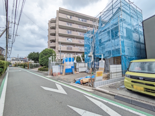 接道状況および現場風景 【東村山市美住町1丁目】 接道状況および現場風景 【東村山市美住町1丁目】