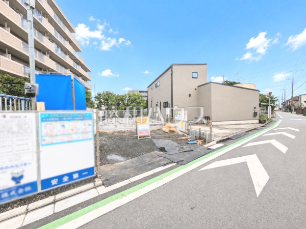 接道状況および現場風景 【東村山市美住町1丁目】 接道状況および現場風景 【東村山市美住町1丁目】