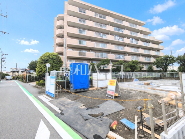 接道状況および現場風景 【東村山市美住町1丁目】 接道状況および現場風景 【東村山市美住町1丁目】
