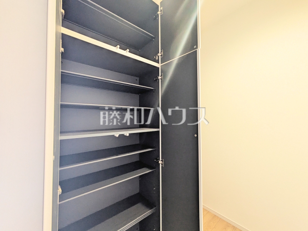 1号棟 収納 【福岡市早良区飯倉3丁目】 1号棟 収納 【福岡市早良区飯倉3丁目】