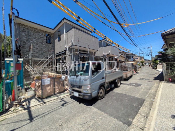 接道状況および現場風景 【福岡市早良区飯倉3丁目】 接道状況および現場風景 【福岡市早良区飯倉3丁目】