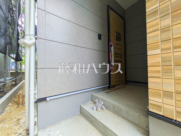 1号棟 玄関 【福岡市早良区飯倉3丁目】 1号棟 玄関 【福岡市早良区飯倉3丁目】