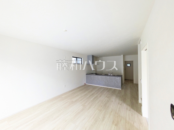 2号棟 リビング 【福岡市中央区笹丘3丁目】 2号棟 リビング 【福岡市中央区笹丘3丁目】