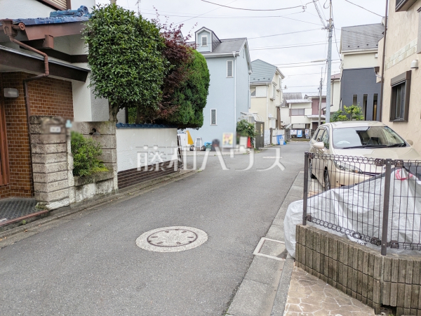 接道状況および現場風景 【練馬区石神井台2丁目】 接道状況および現場風景 【練馬区石神井台2丁目】