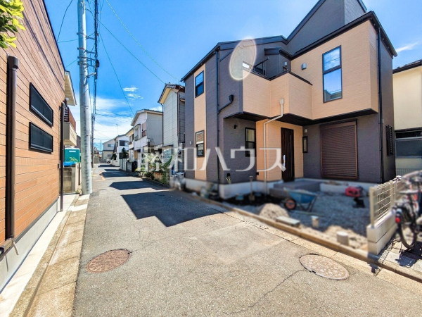 接道状況および現場風景 【新座市石神5丁目】 接道状況および現場風景 【新座市石神5丁目】