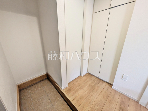 1号棟 内玄関 【春日井市如意申町2丁目】