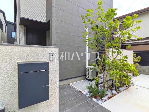 B号棟 玄関 【武蔵野市境南町4丁目】 B号棟 玄関 【武蔵野市境南町4丁目】