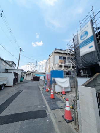 接道状況および現場風景 【志木市中宗岡1丁目】 接道状況および現場風景 【志木市中宗岡1丁目】
