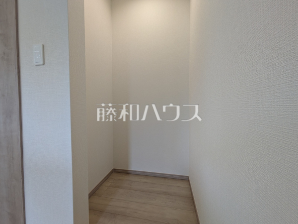 B号棟 パントリー B号棟 パントリー