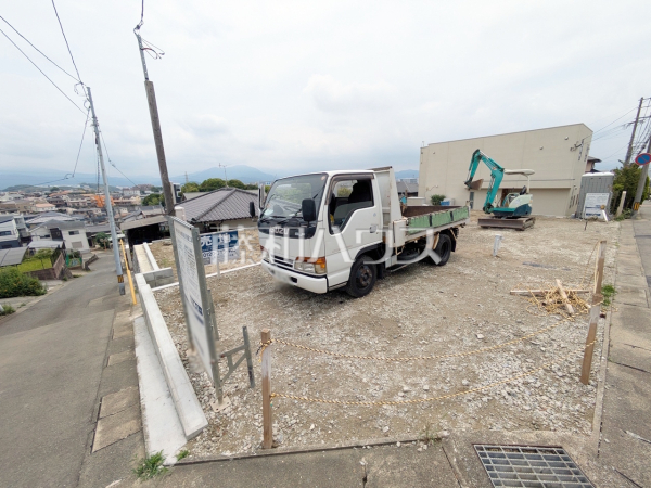 接道状況および現場風景 【福岡市東区多々良2丁目】 接道状況および現場風景 【福岡市東区多々良2丁目】