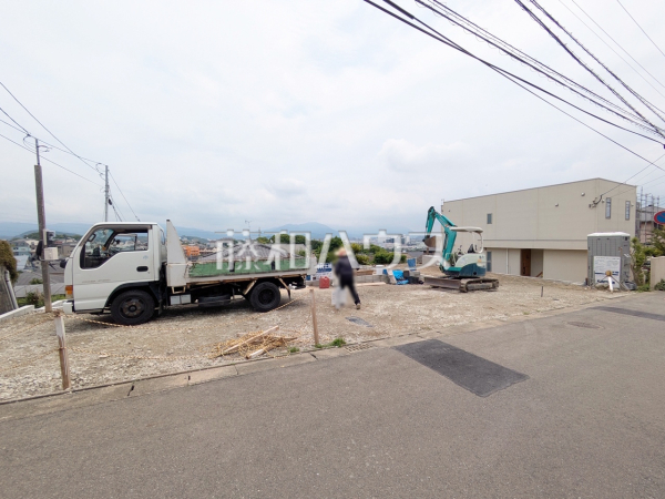 接道状況および現場風景 【福岡市東区多々良2丁目】 接道状況および現場風景 【福岡市東区多々良2丁目】