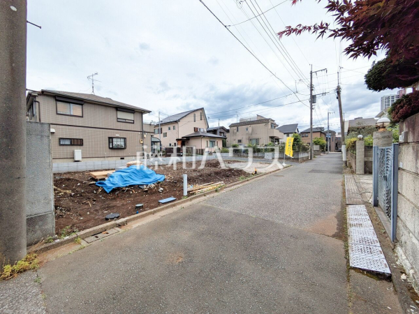 接道状況および現場風景 【東久留米市浅間町3丁目】 接道状況および現場風景 【東久留米市浅間町3丁目】