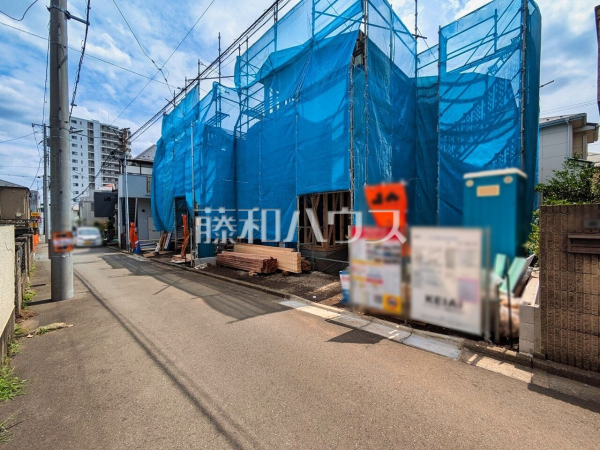 接道状況および現場風景 【西東京市ひばりが丘北4丁目】いつでもご内覧いただけます!ぜひ実物をご覧いただきたく思います。喜んでご案内いたしますのでお気軽にお問合せ下さい。 接道状況および現場風景 【西東京市ひばりが丘北4丁目】いつでもご内覧いただけます!ぜひ実物をご覧いただきたく思います。喜んでご案内いたしますのでお気軽にお問合せ下さい。