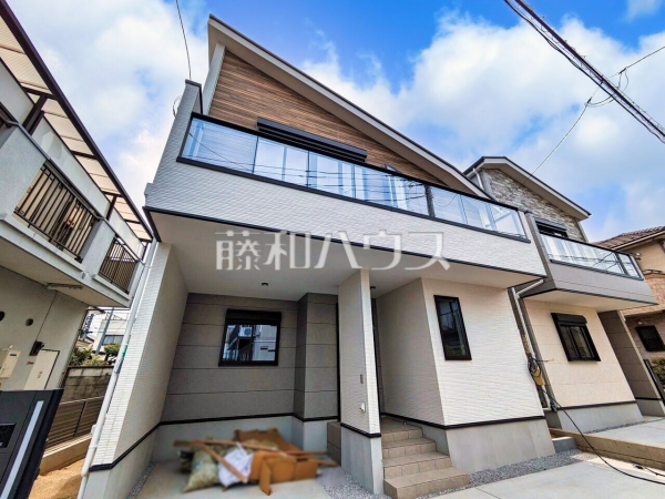 2号棟 外観 【西東京市ひばりが丘北4丁目】 物件の事、諸費用の事など、小さな疑問もお気軽にご連絡・ご相談下さい。 2号棟 外観 【西東京市ひばりが丘北4丁目】 物件の事、諸費用の事など、小さな疑問もお気軽にご連絡・ご相談下さい。