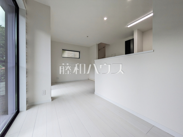 1号棟 リビング 【東久留米市柳窪3丁目】 1号棟 リビング 【東久留米市柳窪3丁目】
