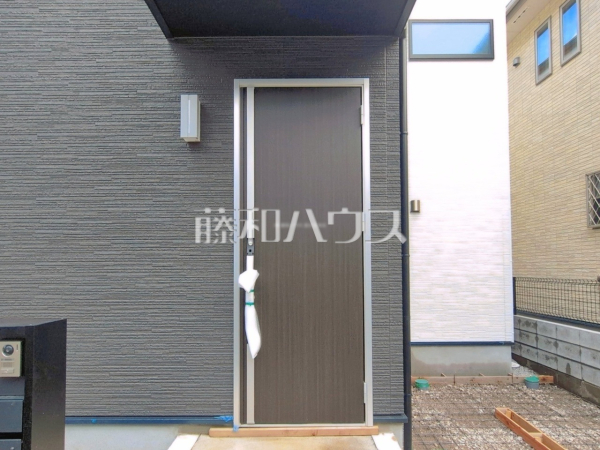 1号棟 玄関 【東久留米市柳窪3丁目】 1号棟 玄関 【東久留米市柳窪3丁目】