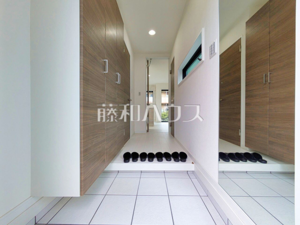 玄関 玄関