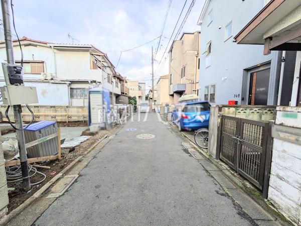 接道状況および現場風景 【練馬区石神井台2丁目】 接道状況および現場風景 【練馬区石神井台2丁目】