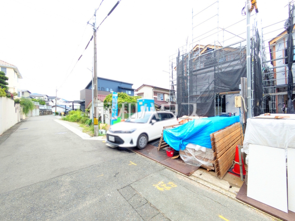 接道状況および現場風景 【福岡市早良区飯倉6丁目】 接道状況および現場風景 【福岡市早良区飯倉6丁目】