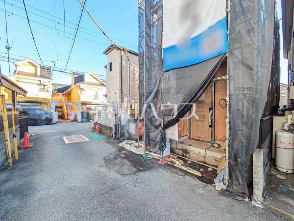 接道状況および現場風景 【昭島市中神町】 接道状況および現場風景 【昭島市中神町】