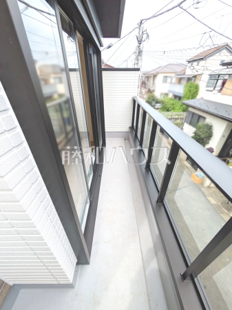 1号棟 バルコニー 【狛江市和泉本町3丁目】 1号棟 バルコニー 【狛江市和泉本町3丁目】