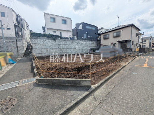 きれいに整備された敷地。これから夢の新邸がここに建ちます! 【朝霞市根岸台7丁目】