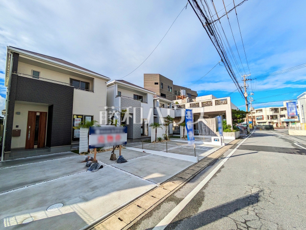 接道状況および現場風景 【宜野湾市上原1丁目】 接道状況および現場風景 【宜野湾市上原1丁目】