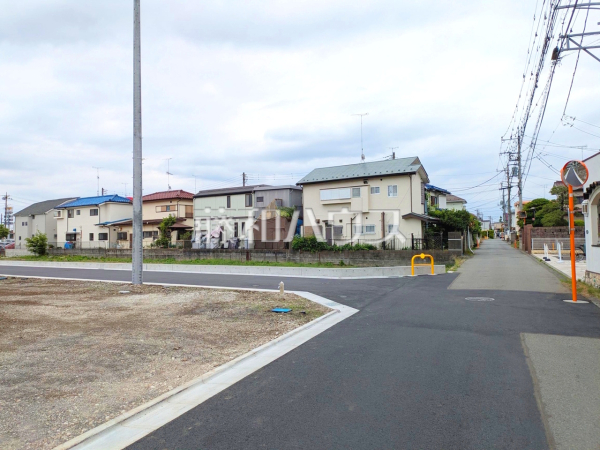 接道状況および現場風景 【昭島市中神町2丁目】 接道状況および現場風景 【昭島市中神町2丁目】