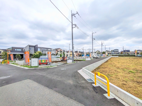 接道状況および現場風景 【昭島市中神町2丁目】 接道状況および現場風景 【昭島市中神町2丁目】