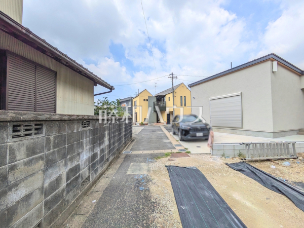 接道状況および現場風景 【名古屋市北区楠味鋺3丁目】 接道状況および現場風景 【名古屋市北区楠味鋺3丁目】