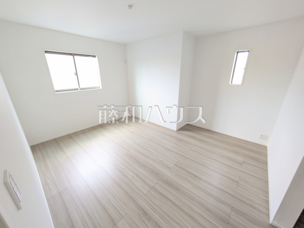 1号棟 居室 【名古屋市北区楠味鋺3丁目】 1号棟 居室 【名古屋市北区楠味鋺3丁目】