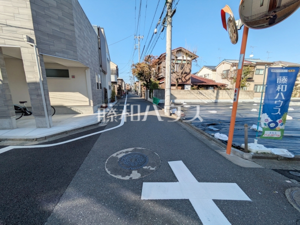 接道状況および現場風景 【杉並区和泉4丁目】 接道状況および現場風景 【杉並区和泉4丁目】