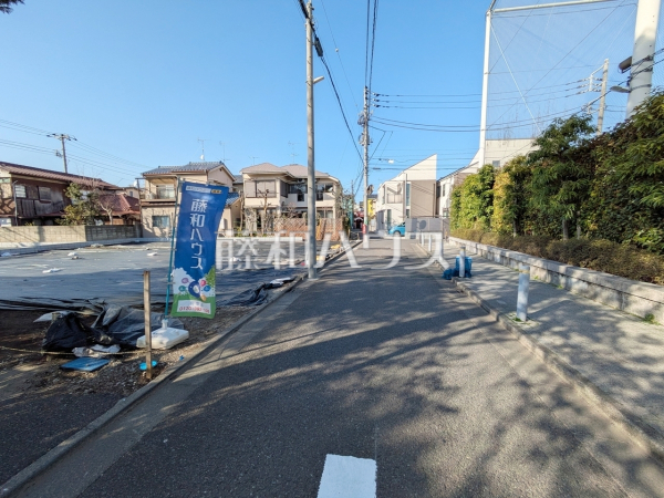 接道状況および現場風景 【杉並区和泉4丁目】 接道状況および現場風景 【杉並区和泉4丁目】